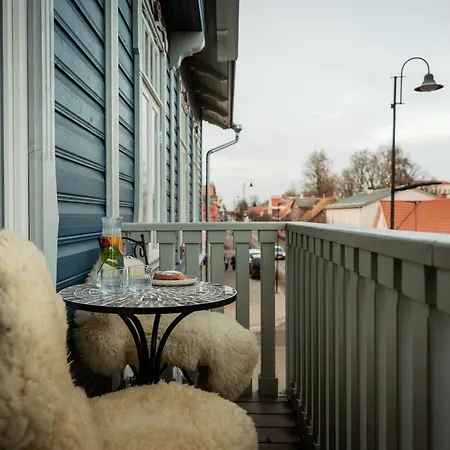 Freinholdi Maja Kuelaliskorter 2 Aparthotel