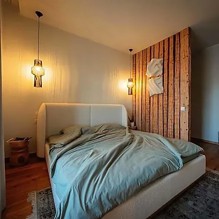 מלון דירות Freinholdi Maja Kuelaliskorter 2 - Balcony And Sauna 4*